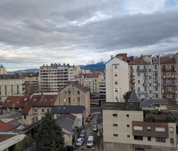 Location Appartement 2 pièces 52m² GRENOBLE 38000 - Photo 3