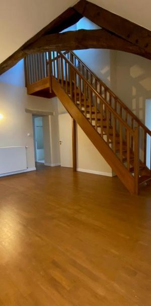 Location Appartement 3 pièces 75m² CHATEAUBRIANT 44110 - Photo 1