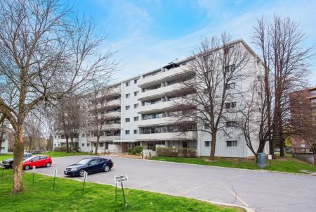 Westwinds I & II Apartments - Photo 2