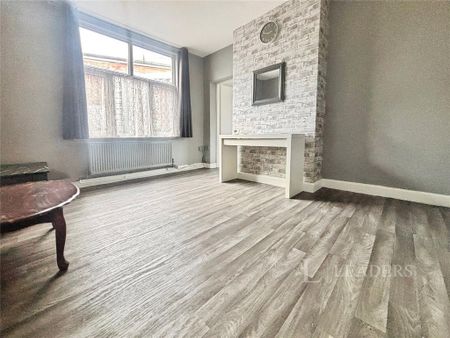 3 bedroom terraced house to rent - Photo 3