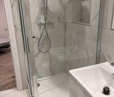 Price £1,150 pcm - Available 24/03/2026 - Furnished - Photo 4