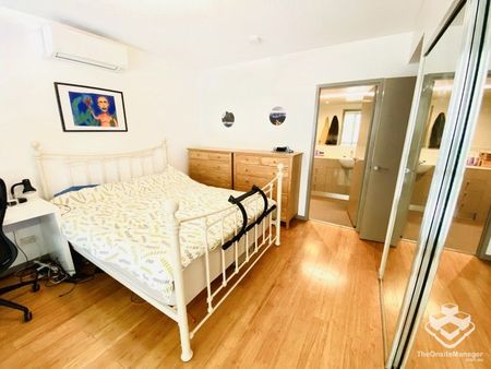 Very Spacious 2 Bedroom Apartment - Photo 4