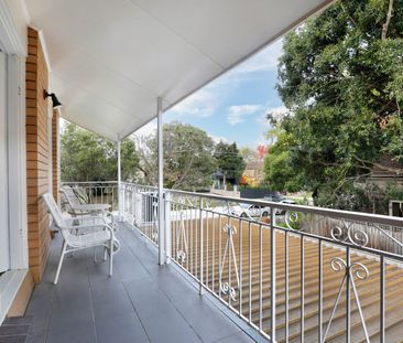 Three bedroom townhouse in leafy location! - Photo 5