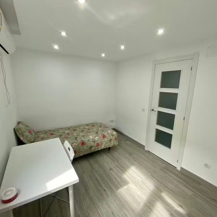 Calle de Godella, Madrid, Community of Madrid 28021 - Photo 1