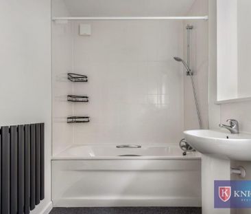 2 bedroom ground floor maisonette to rent - Photo 1