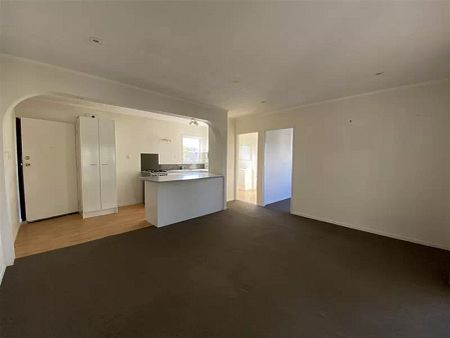 Epsom - One bedroom unit - Photo 5