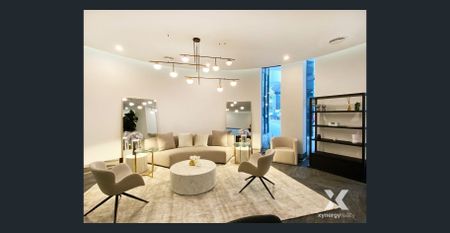 Spacious one bedroom studio with a balcony at great location! - Photo 2