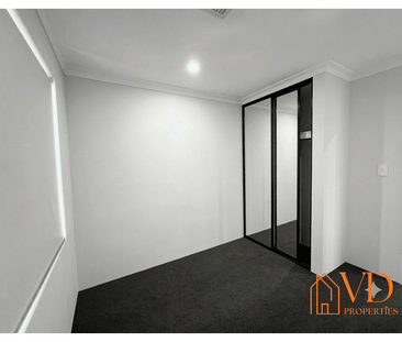 Stylish Brand New 4x2 Home in Hammond Park - Photo 2