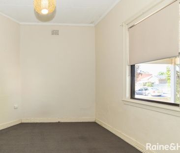 PERFECTLY POSITIONED - Photo 5