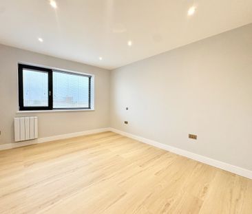 Waterloo House, London Road - Photo 4