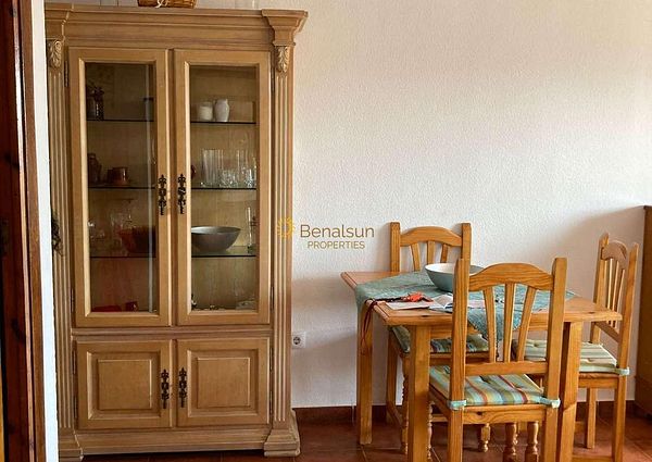 MID-SEASON. FOR RENT FROM 1.9.24-31.5.2025 BEAUTIFUL APARTMENT WITH SEA VIEWS ON 2ND LINE BEACH IN FUENGIROLA