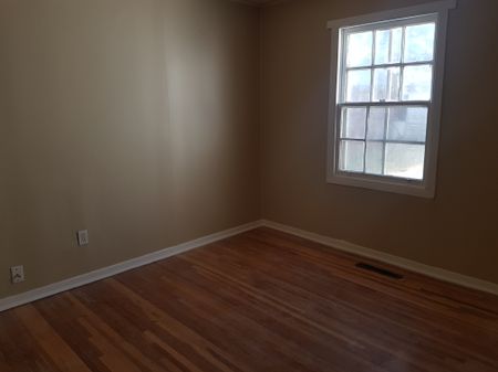 1110 King St, Regina - Photo 2