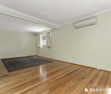 Spacious & Light Filled Three Bedroom Home - Photo 2