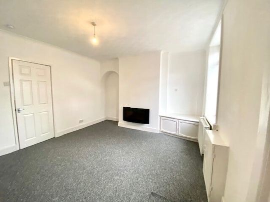 Lunn Road, Barnsley, Cudworth - Photo 1