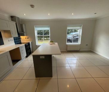 3 bedroom detached house to rent - Photo 5