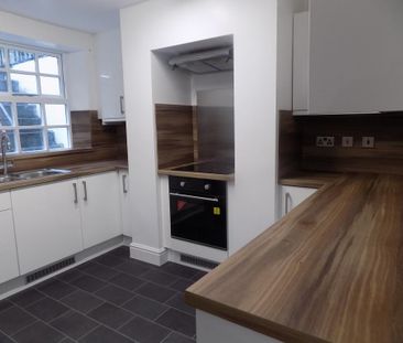 5 bedroom terraced house to rent - Photo 5