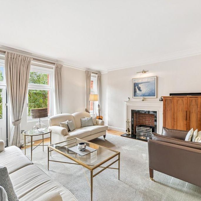 3 bedroom flat to rent - Photo 1