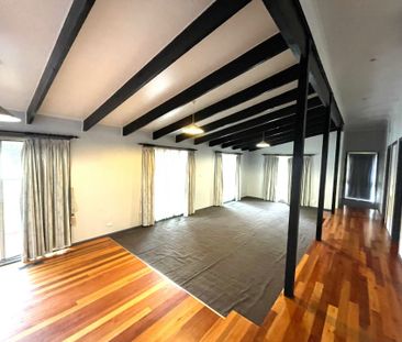 Perfect three-bedroom family home. - Photo 4