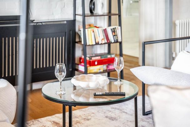 4 bedroom flat to rent - Photo 1