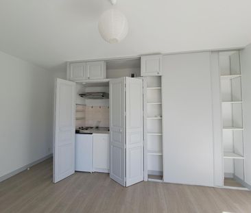 Location Appartement 2 pièces 31m² TOURS 37000 - Photo 6