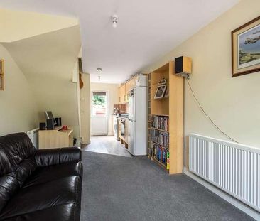 The Oval, Bicester, OX26 - Photo 2