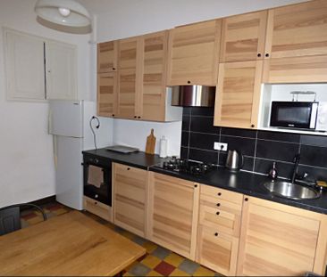 AVIGNON INTRA MUROS: Très bel appartement lumineux, deux chambres, ... - Photo 2