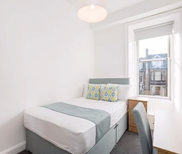 3 bedroom apartment to rent - Photo 5