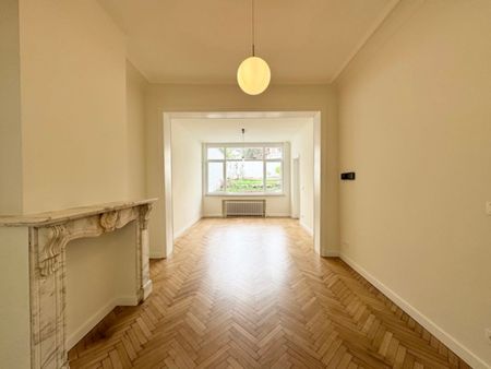 Tout savoir sur cette maison à Schaerbeek, à Schaerbeek - Photo 2