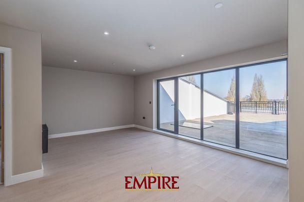 3 bedroom apartment to rent - Photo 1