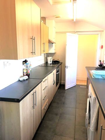 104 Cross Street, Lincoln, Lincolnshire, LN5 7XH - Photo 3