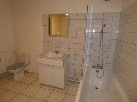 Location Appartement 1 pièce 31m² BEAUNE 21200 - Photo 5