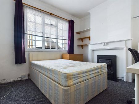 4 bedroom terraced house to rent - Photo 4