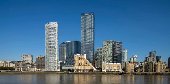 Landmark Pinnacle K Room 1 - Photo 2