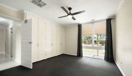 Great Family Home In Quiet Street - Photo 2