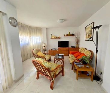 Apartamento de alquiler en Plaça de la Rosa Dels Vents, 4, Playa de... - Photo 1