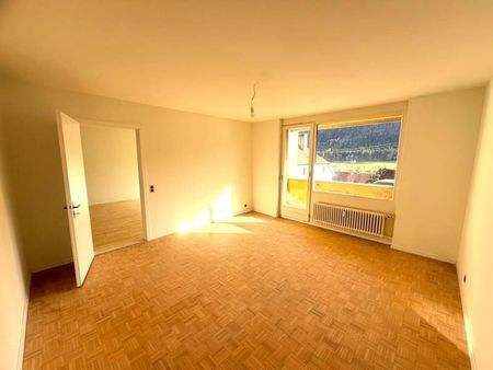 "Beau, 3.5 Piéces appartement rénové avec balcon!" - Photo 5