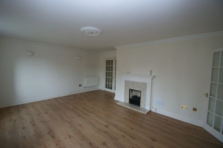 Oakdene, Beaconsfield, Bucks,HP9 - Photo 2