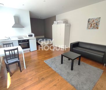 STUDIO MEUBLE ENTIEREMENT RENOVE EN CENTRE VILLE AU CALME - Photo 2