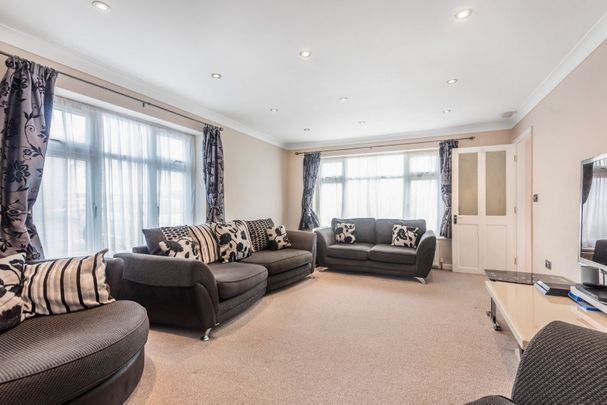 Hazell Way, Stoke Poges, Buckinghamshire,SL2 - Photo 1