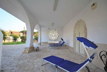 Villa con piscina - Sicilia
