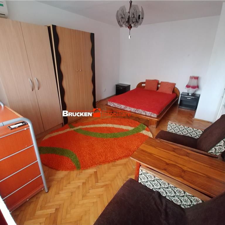 De inchiriat apartament cu o camera - Fotografie 1