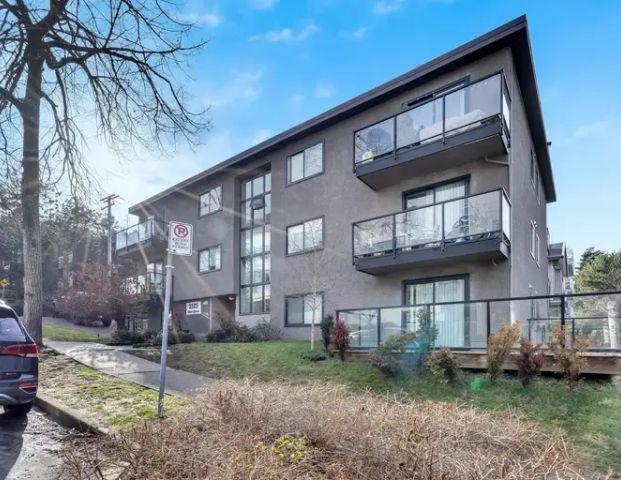 2325 GLEN DR | 2325 GLEN DR, Vancouver - Photo 1