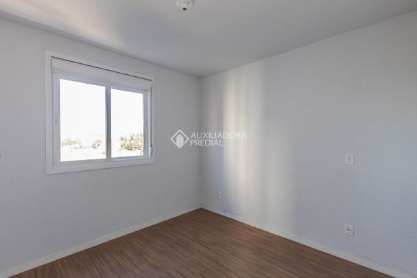Apartamento com 2 quartos e 54m² para alugar em Centro, Canoas. - Photo 1