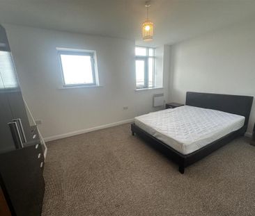 2 bedroom apartment to rent - Photo 6