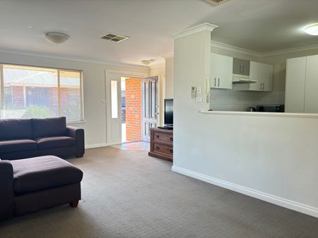 8/6 Rule Court, 6430, Kalgoorlie Wa - Photo 2