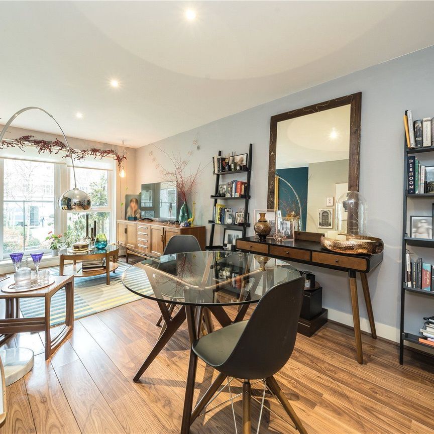 Napier House, Acton, W3 - Photo 1