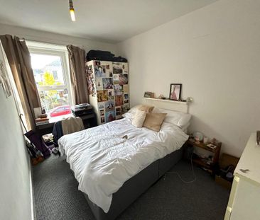 4 bedroom house to rent - Photo 2