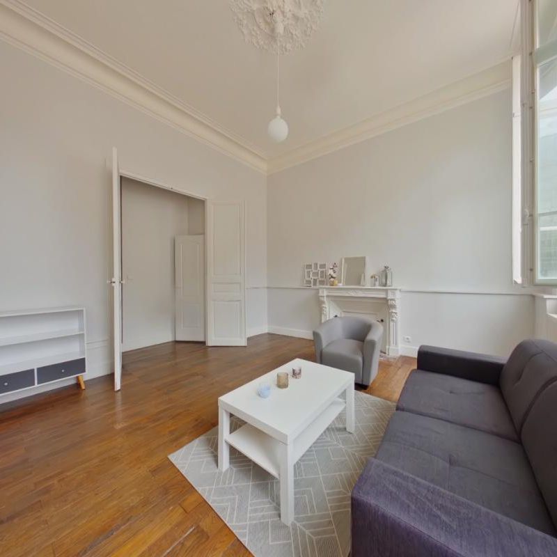 Location Appartement 2 pièces Meublé 56m² POITIERS 86000 - Photo 1