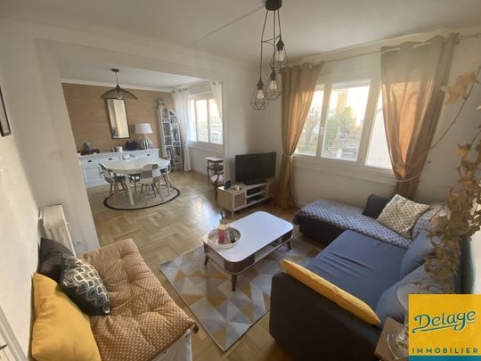 Appartement Type 2 de 52.76m², Proche Place des Carmes - Photo 1