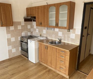 Pronájem bytu 1+1 33 m² - Photo 1